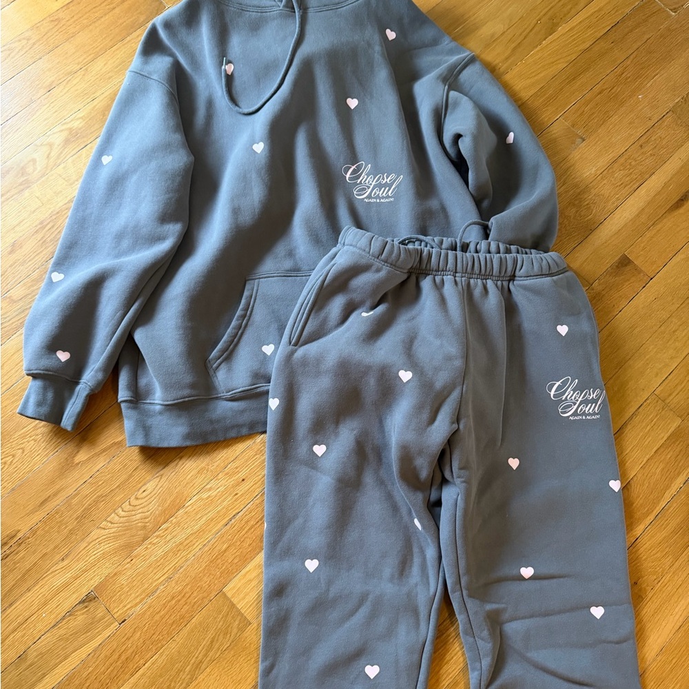 Women's Gray Heart-Print Hoodie and sweat pants